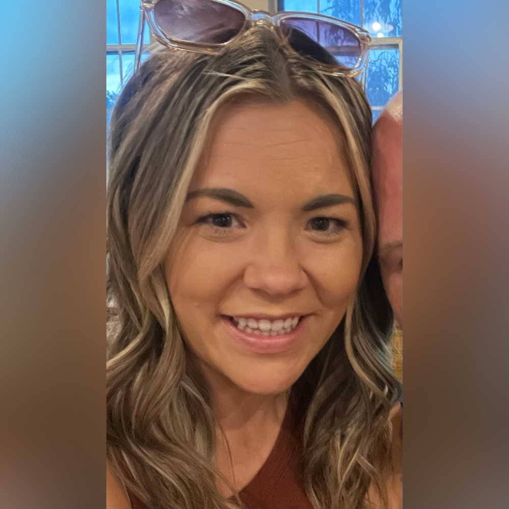 Meet your Posher, Lindsey